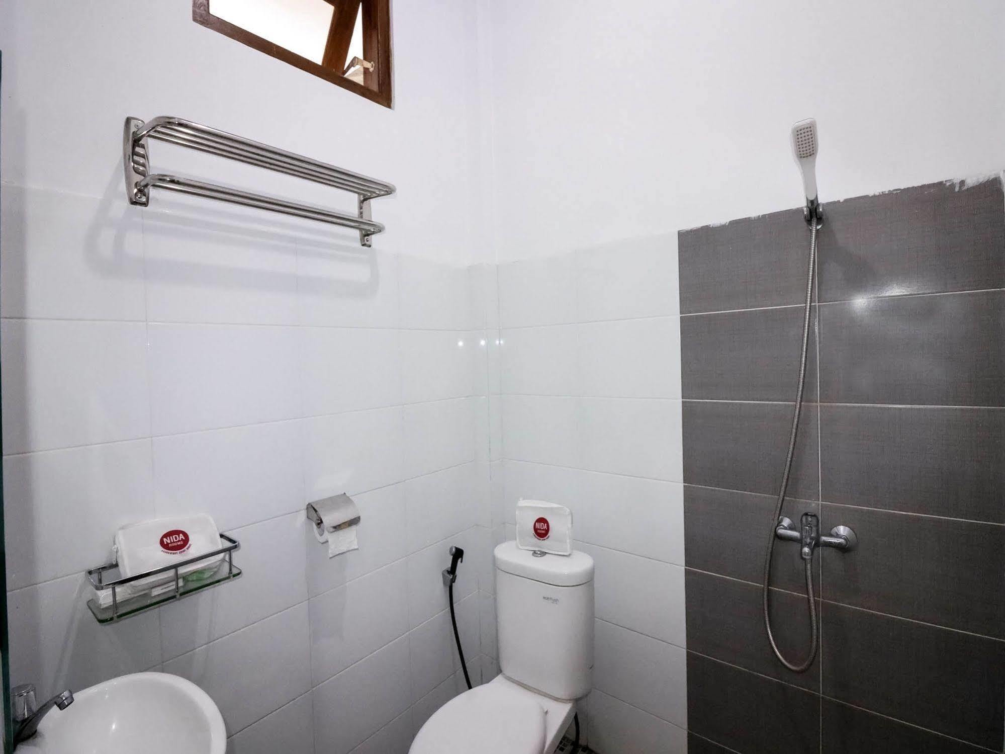 Oyo 326 Ndalem Padma Asri Residence Sleman  Exterior foto
