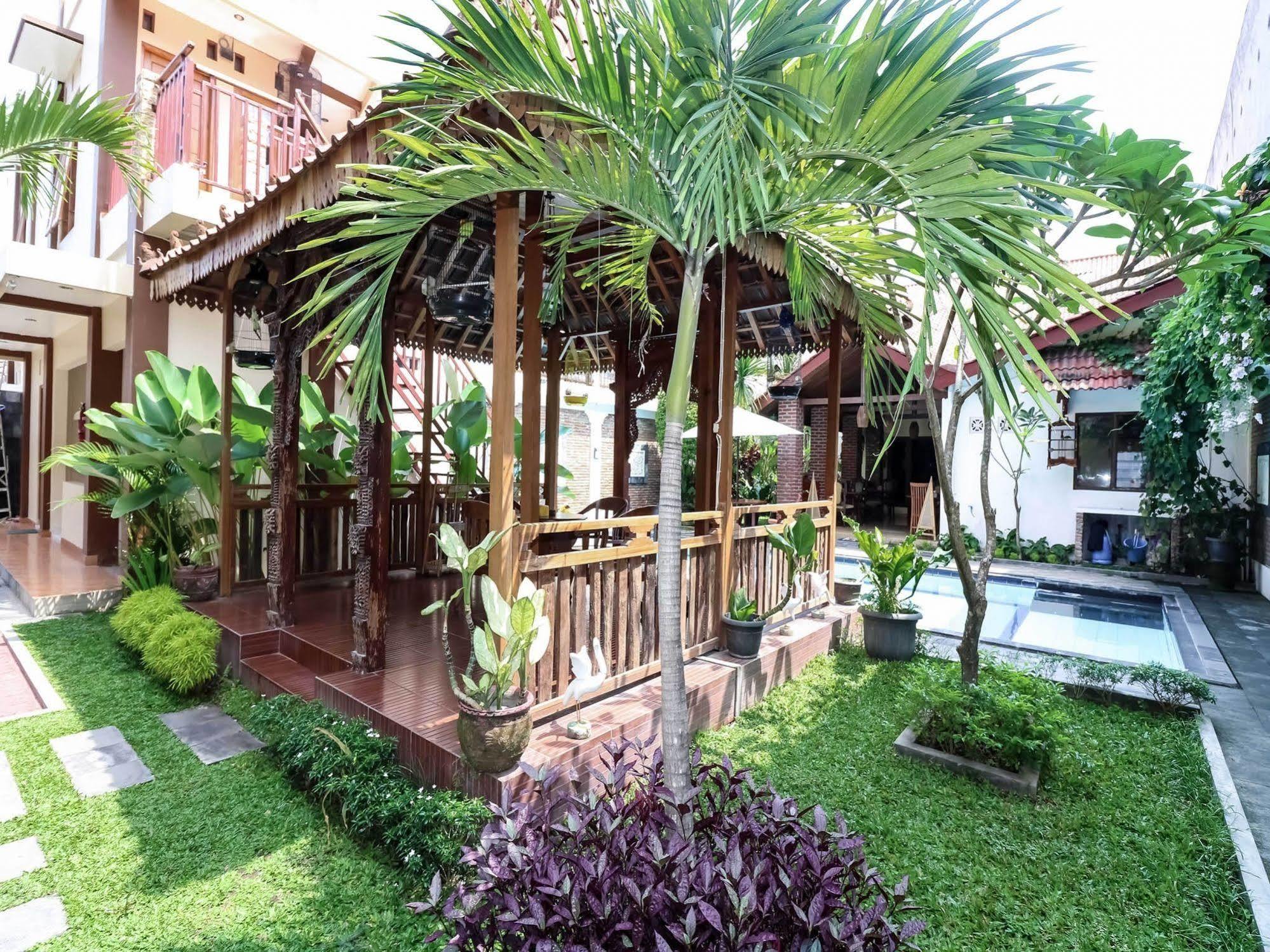 Oyo 326 Ndalem Padma Asri Residence Sleman  Exterior foto